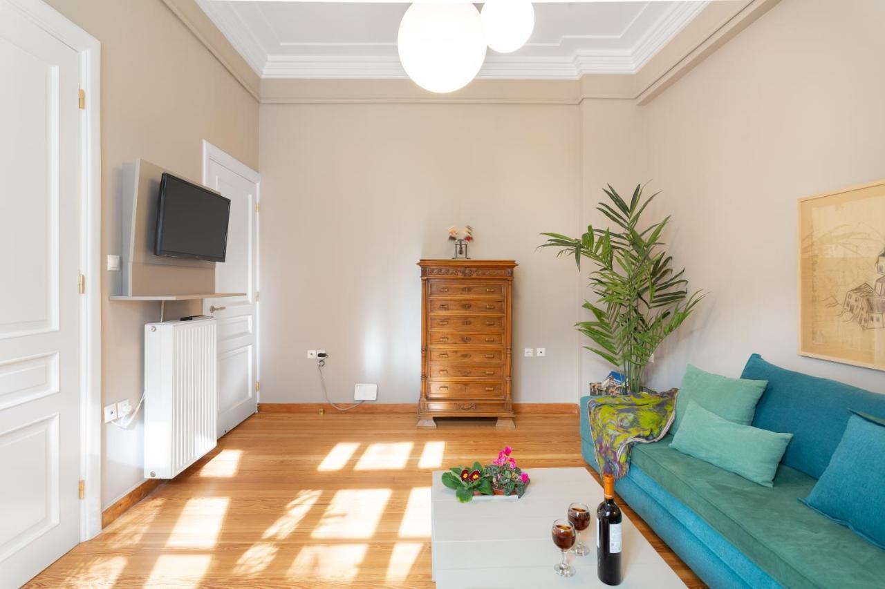 Hidesign Athens Apollon Luxury Apt In Plaka Acropolis Esterno foto